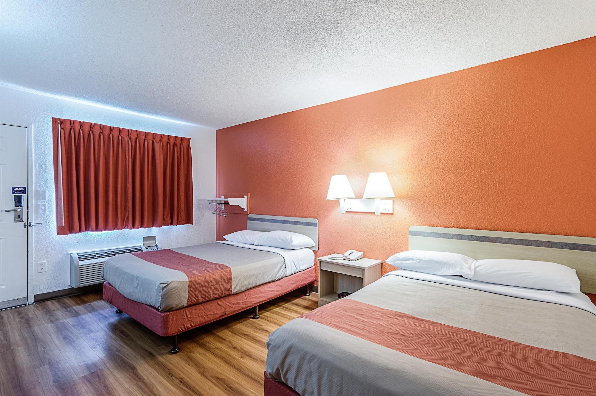 Park Inn By Radisson, โมเดสโต ภายนอก รูปภาพ
